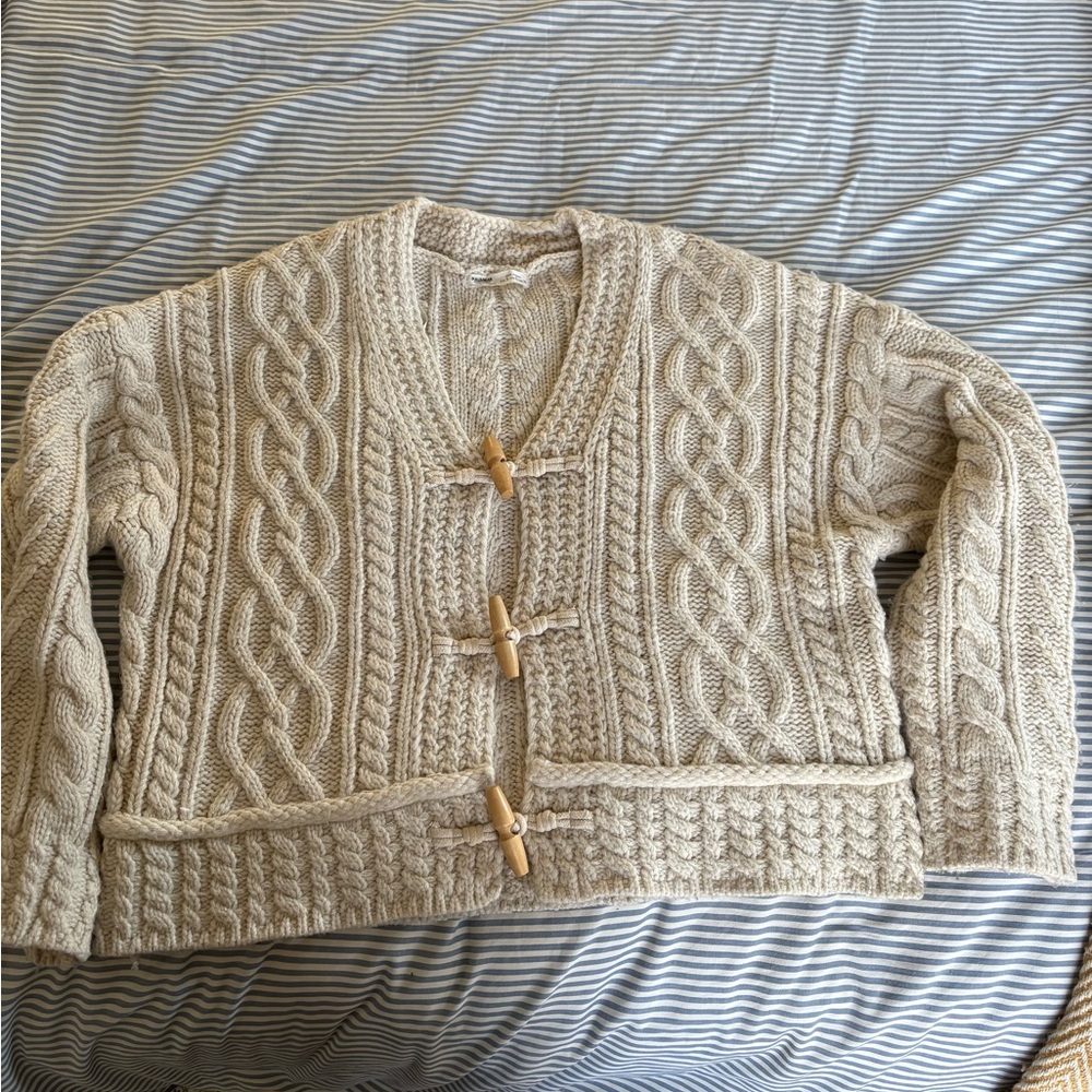 Pull&Bear Cream Knit Sweater